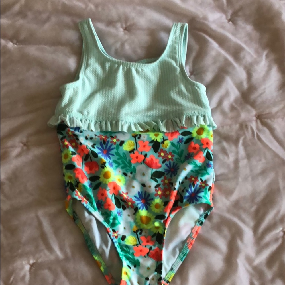 Cat and Jack from Target swimsuit size 5T